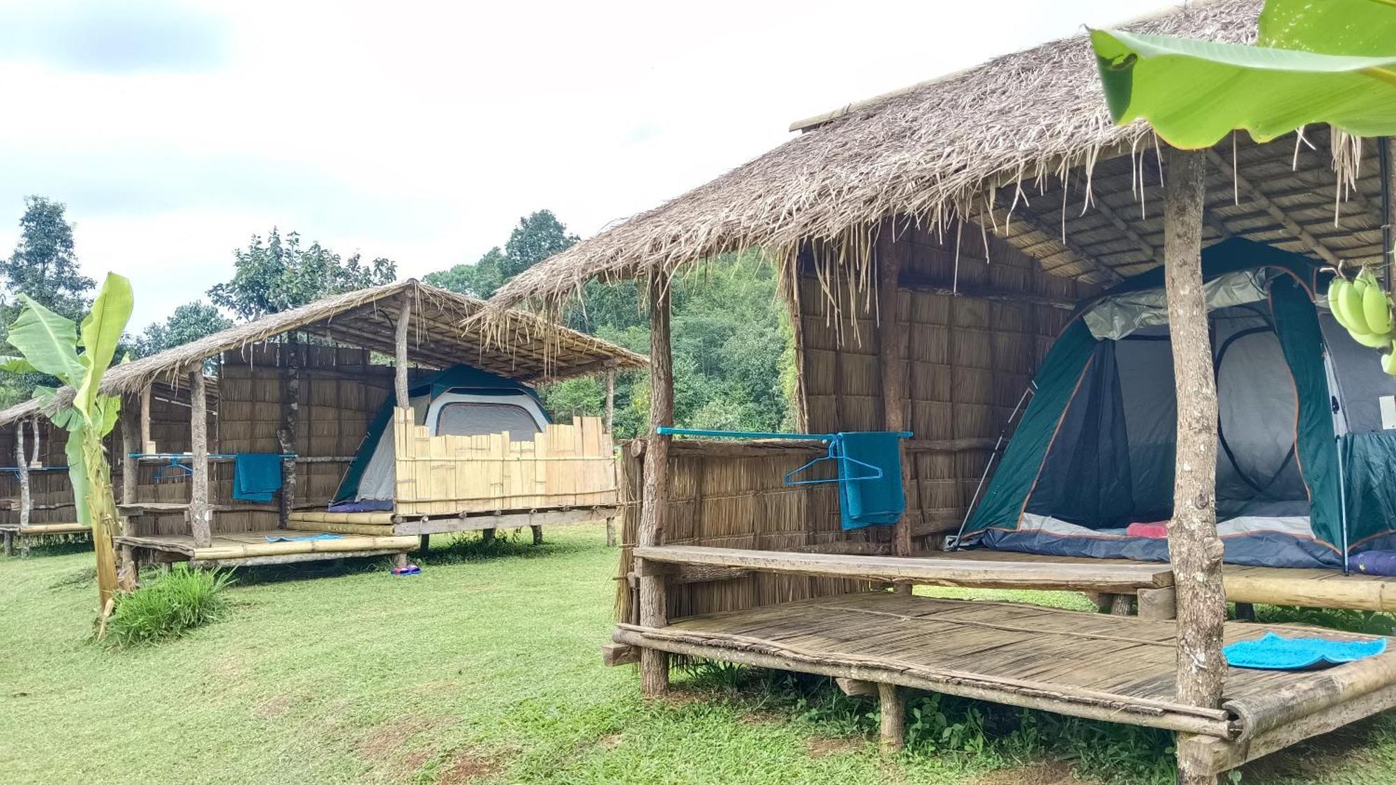 ไร่นิธิสุนทร Nithisoonthon Farmstay Mae Hong Son Exterior photo